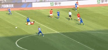 1654593828375050792.gif 4.gif