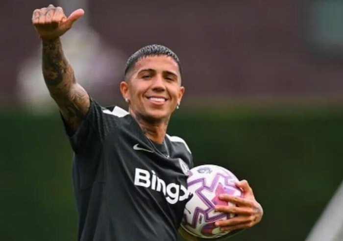 开云体育在线-恩佐再示好皇马称想住马德里,与切尔西合同至2032年|阿根廷|恩佐·费尔南德斯|本菲卡足球俱乐部|皇家马德里|圣地亚哥-伯纳乌足球场_新浪体育_新浪新闻