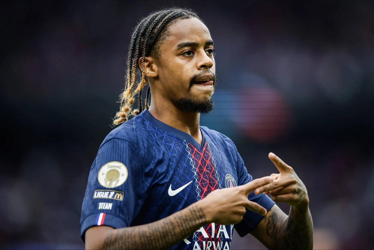 开云体育官网-自2023年对阵米兰以来，巴尔科拉首次没有出战巴黎的欧冠比赛